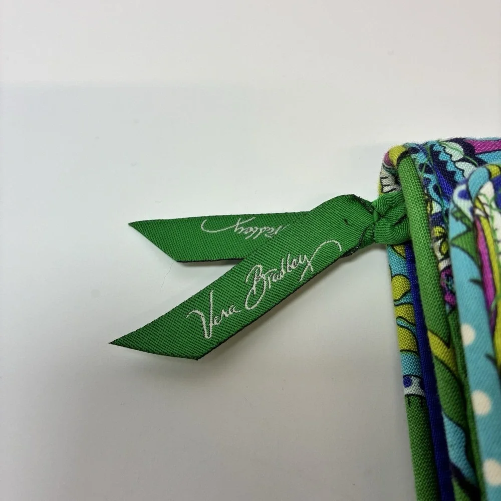 Vera Bradley All Wrapped Up Jewelry Roll Travel Case Emerald Paisley Green